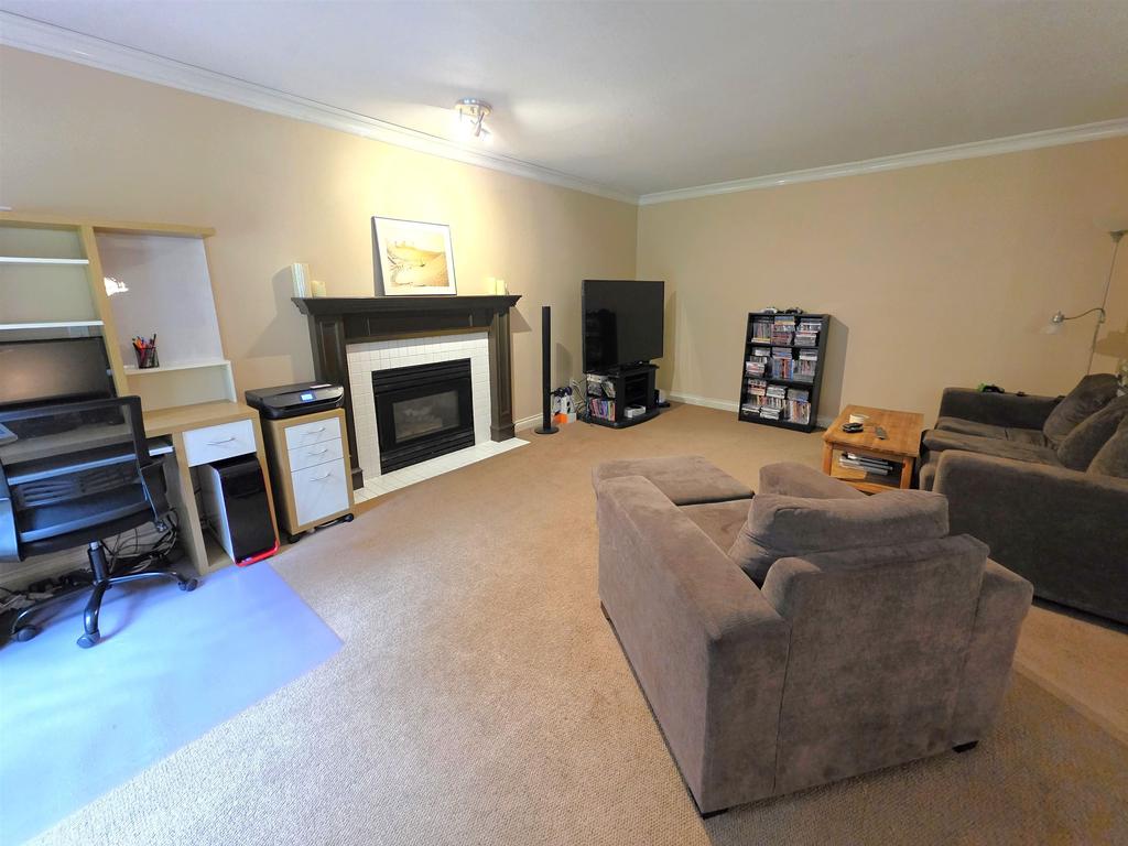 Listing Image for R3111080