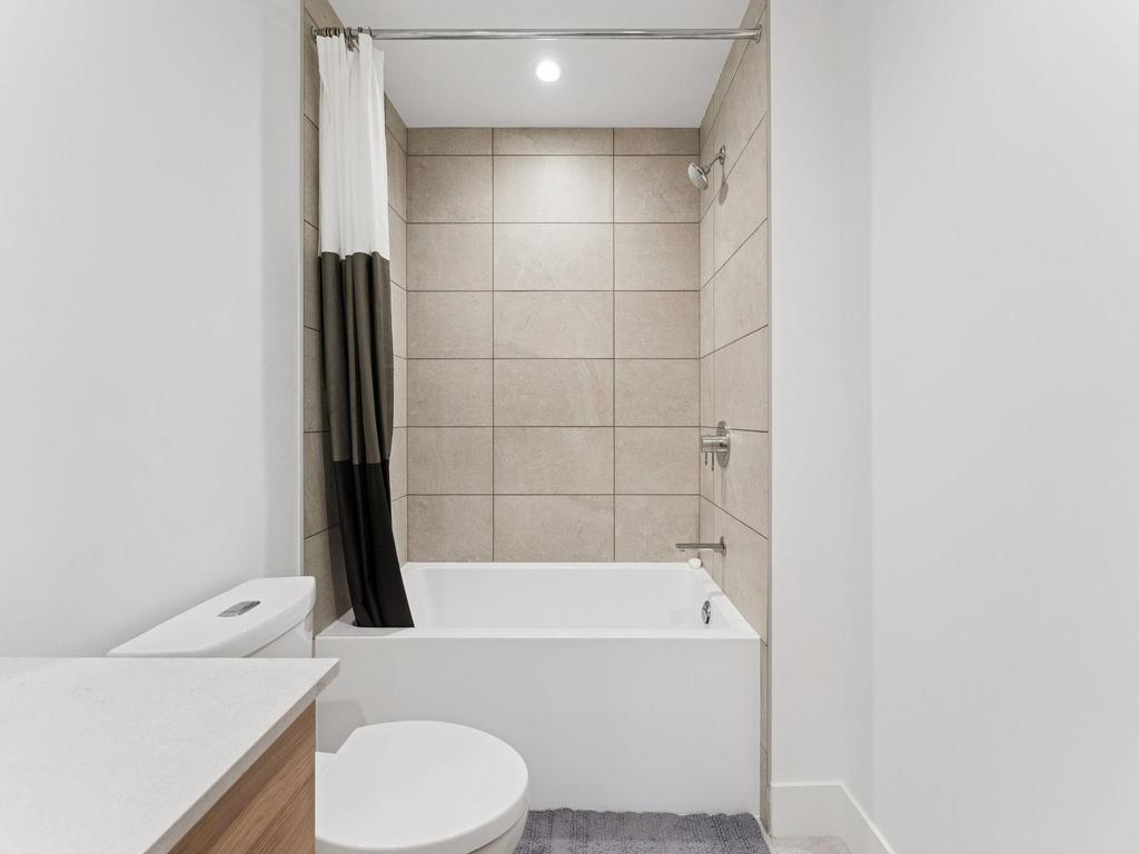 Listing Image for R3111094