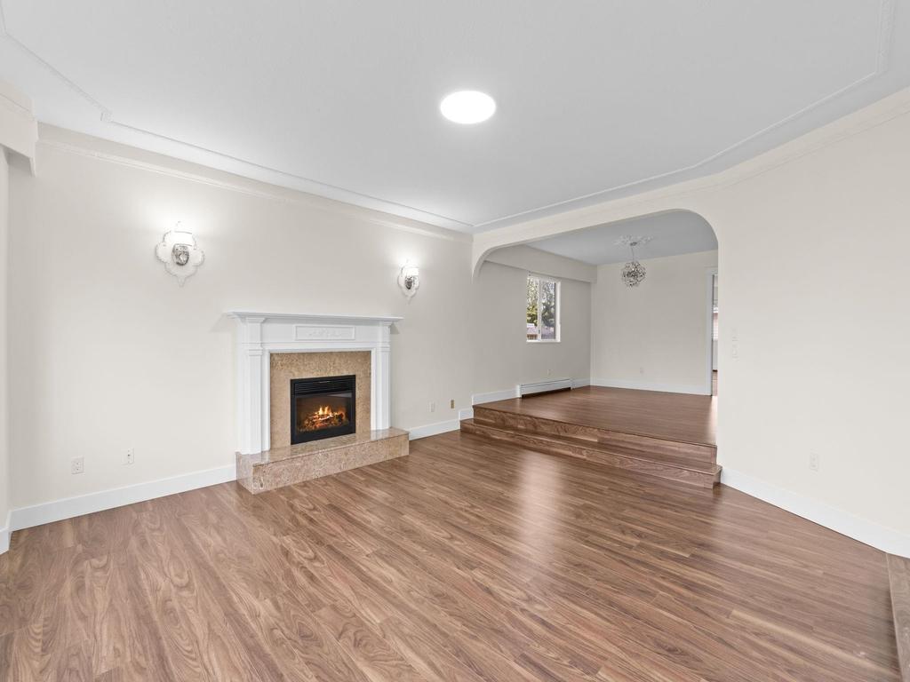 Listing Image for R3111102