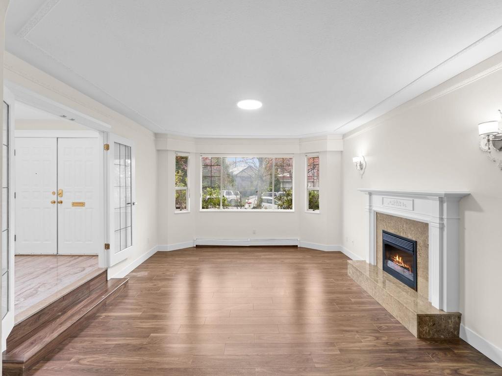 Listing Image for R3111102