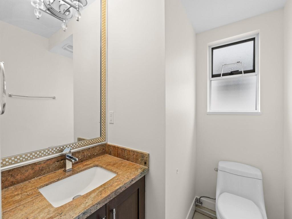 Listing Image for R3111102