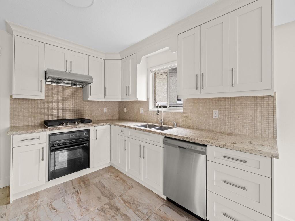 Listing Image for R3111102