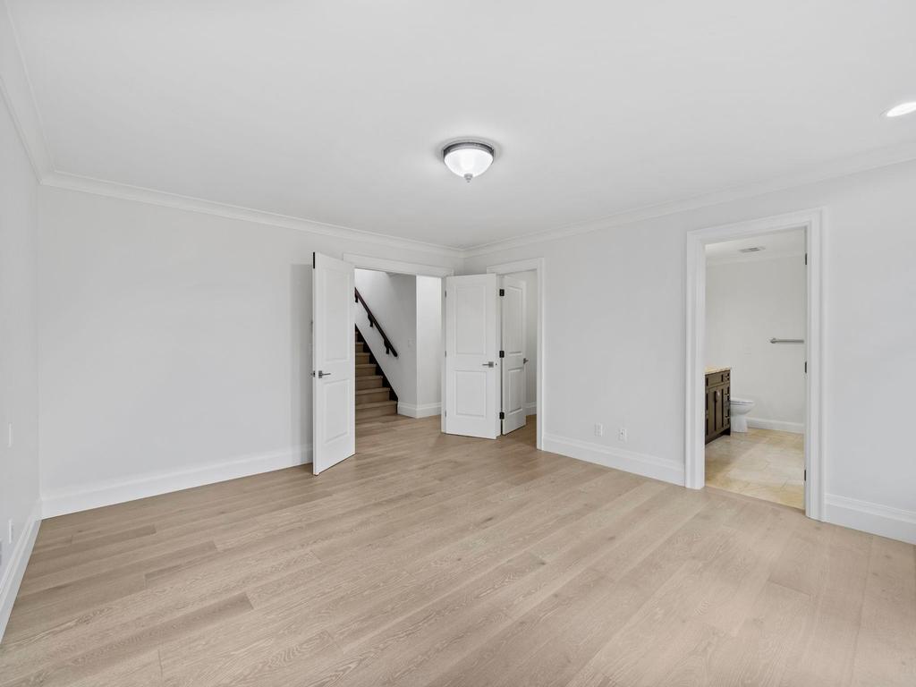 Listing Image for R3111105