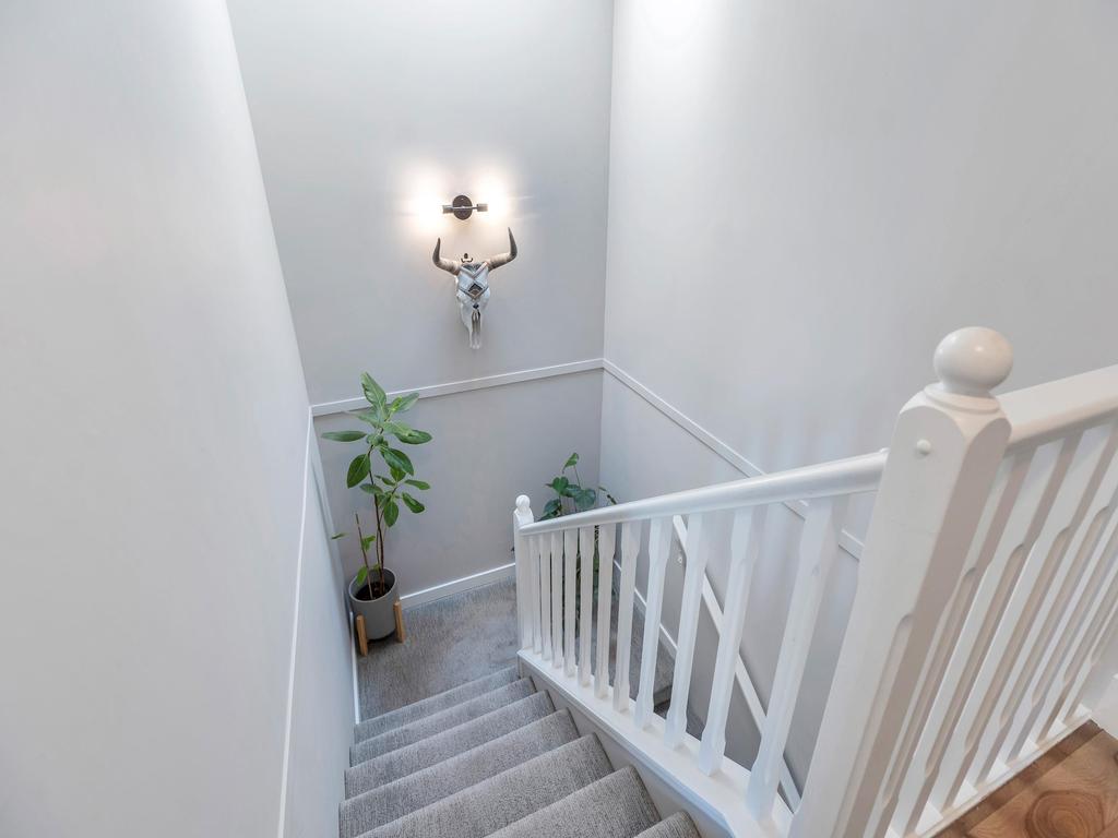 Listing Image for R3111123