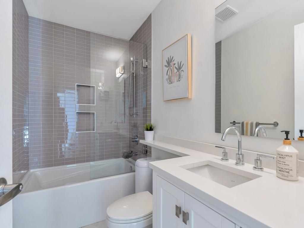 Listing Image for R3111123