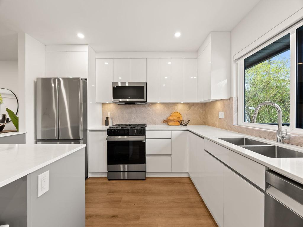 Listing Image for R3111215