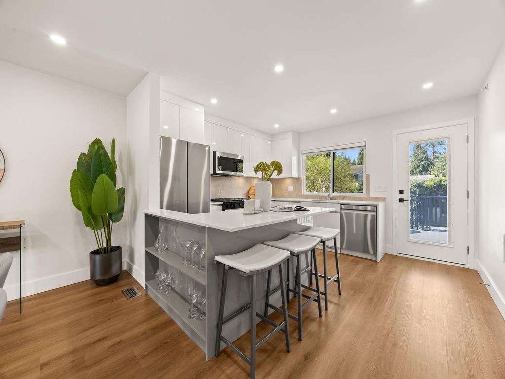 Listing Image for R3111215