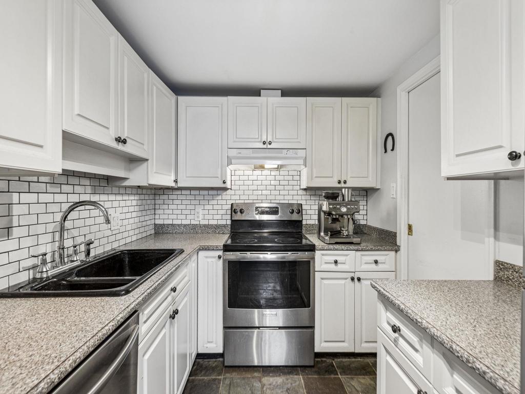 Listing Image for R3111234