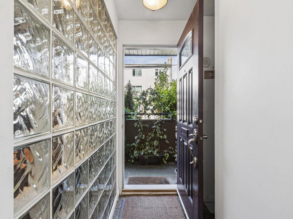 Listing Image for R3111234