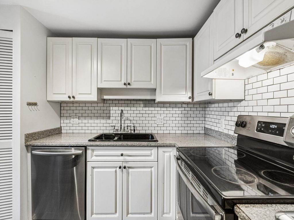 Listing Image for R3111234