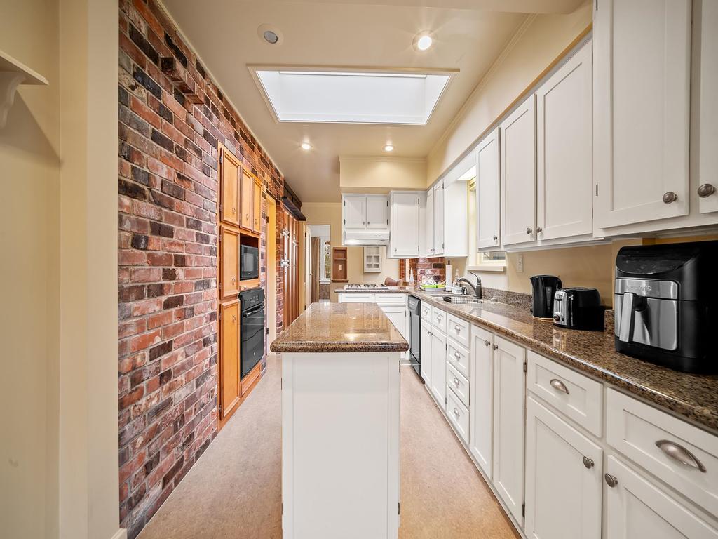 Listing Image for R3111295