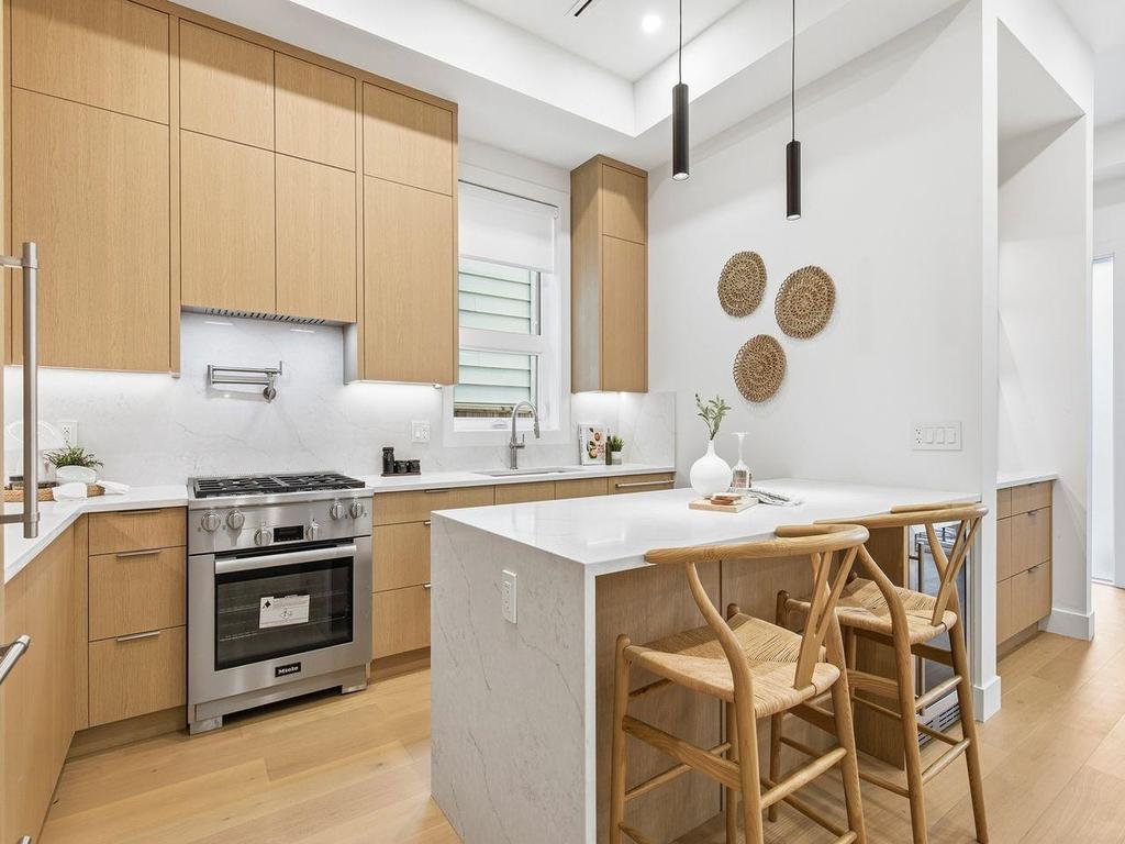 Listing Image for R3111325