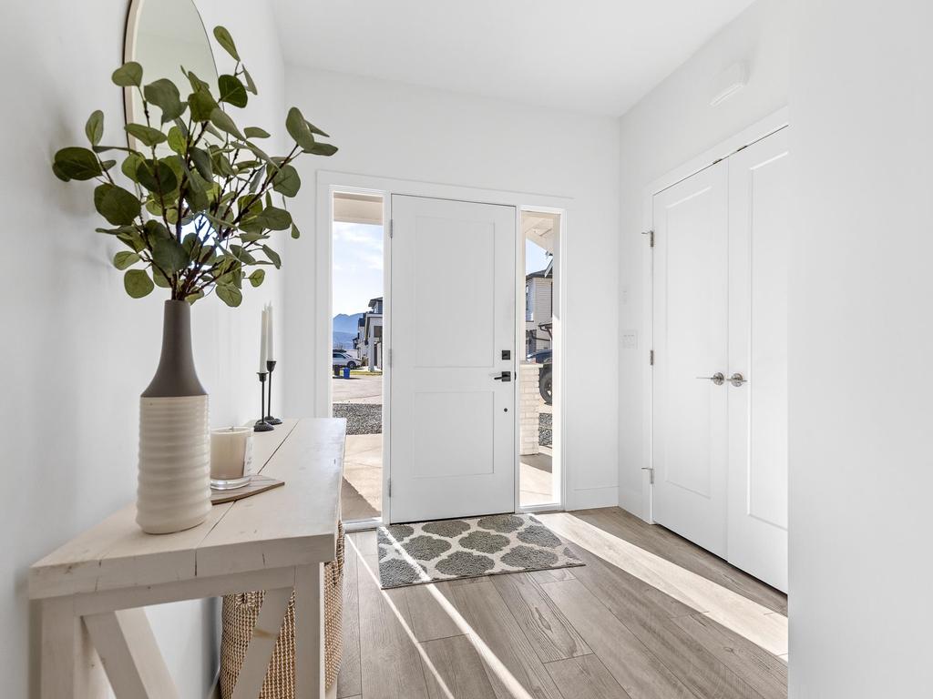 Listing Image for R3111356