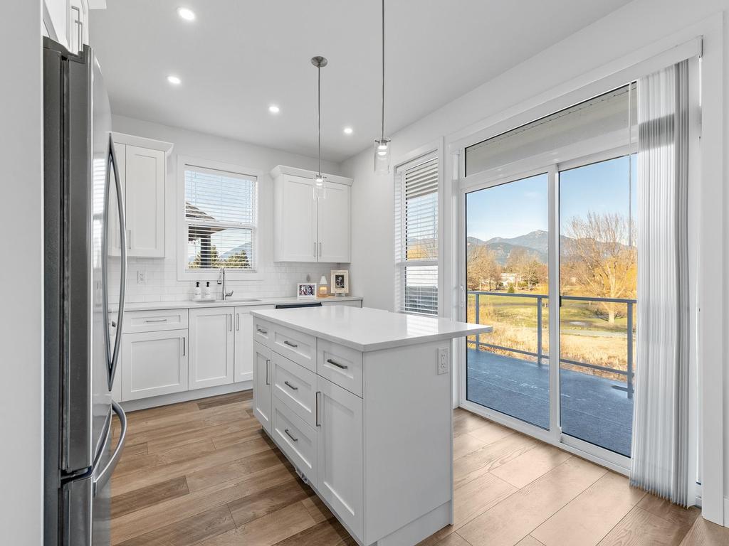 Listing Image for R3111356