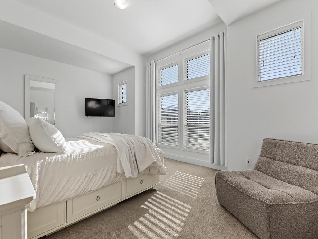 Listing Image for R3111356