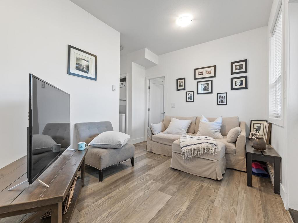 Listing Image for R3111356