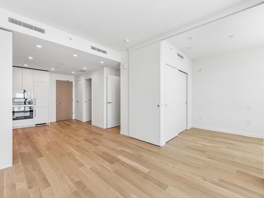 Listing Image for R3111420