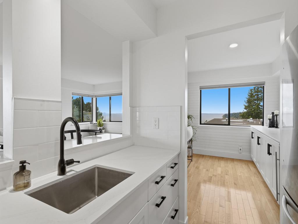 Listing Image for R3111448