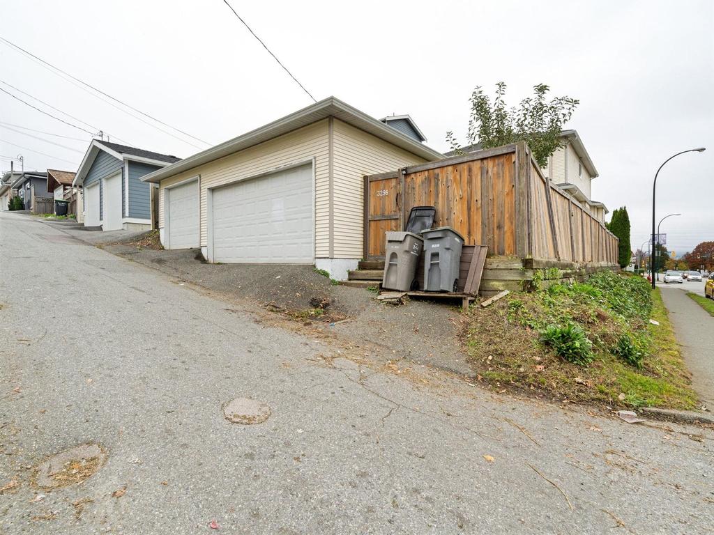 Listing Image for R3111556