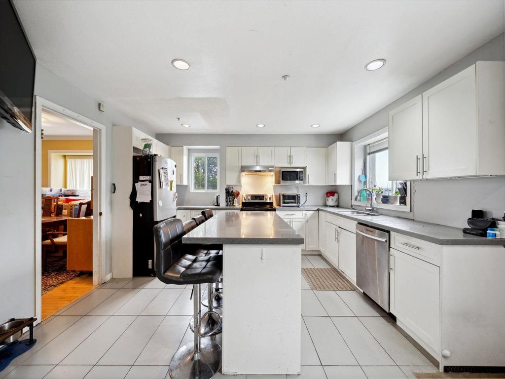 Listing Image for R3111556
