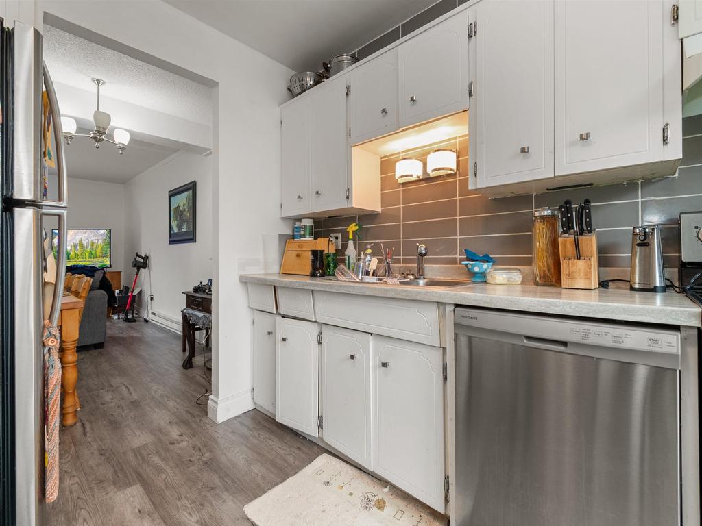 Listing Image for R3111572