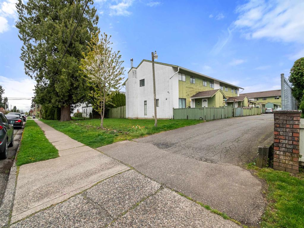 Listing Image for R3111572