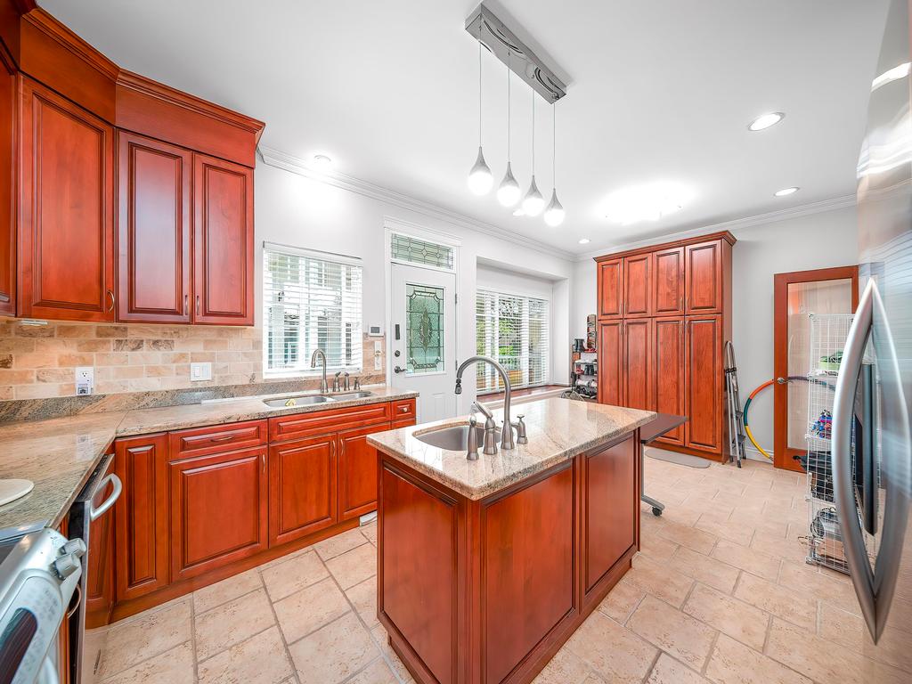 Listing Image for R3111577