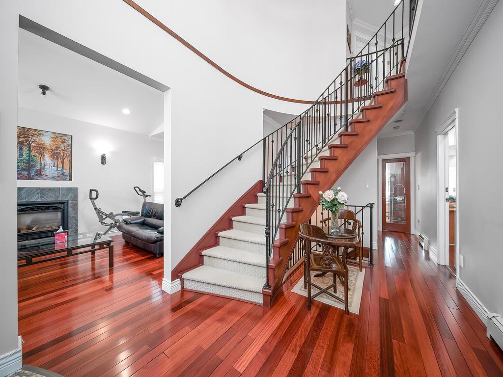 Listing Image for R3111577