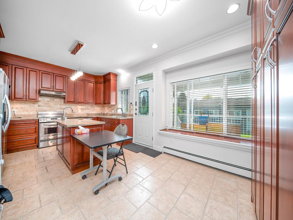 Listing Image for R3111577