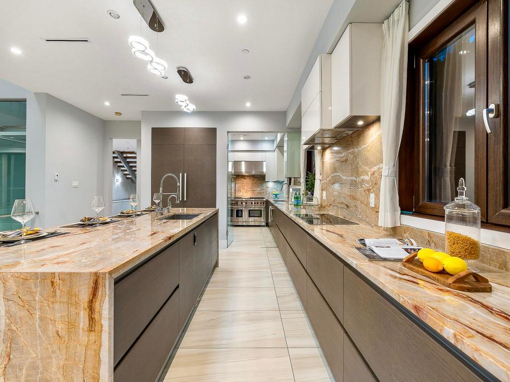 Listing Image for R3111591