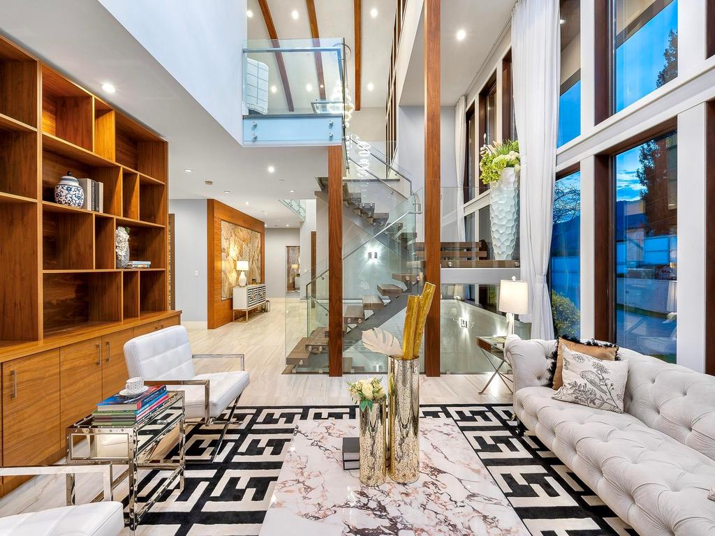 Listing Image for R3111591