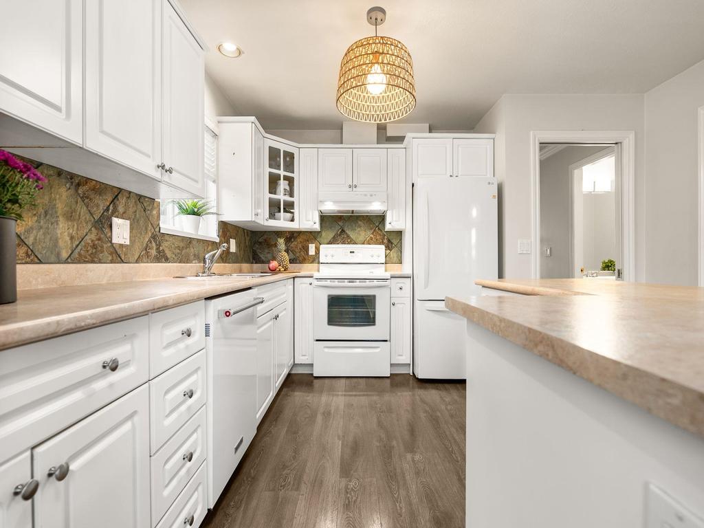 Listing Image for R3111600