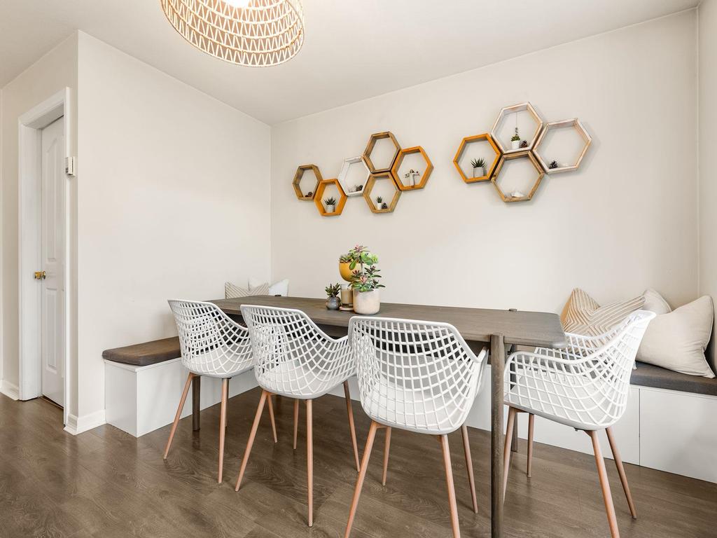 Listing Image for R3111600