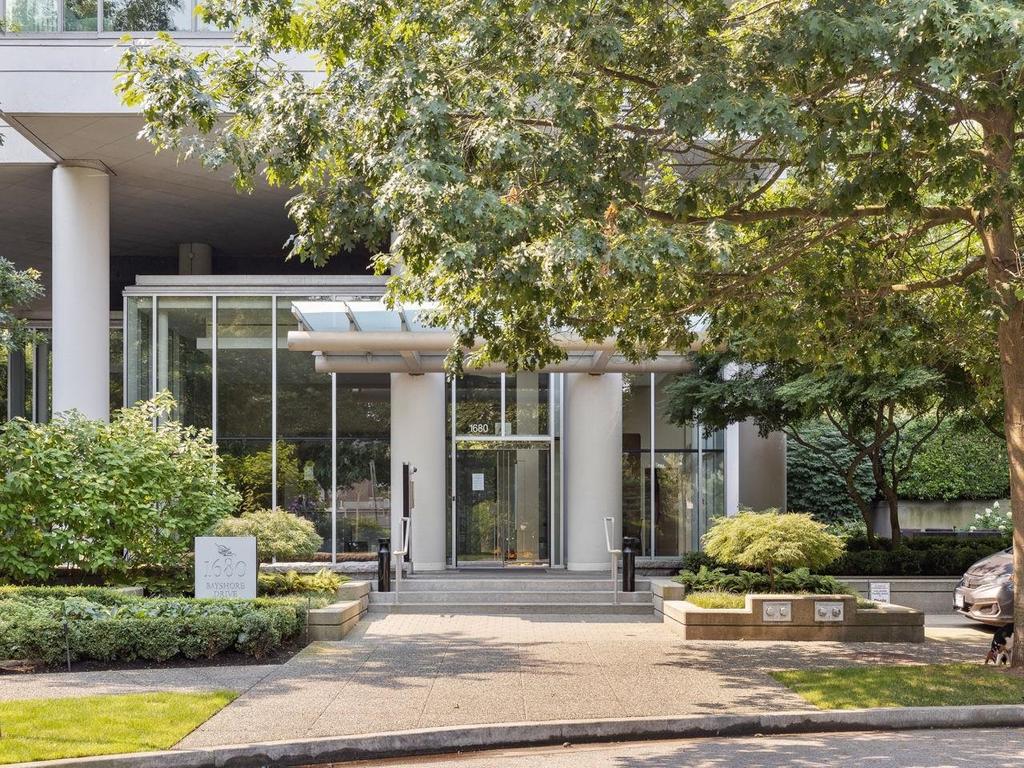 Listing Image for R3111604