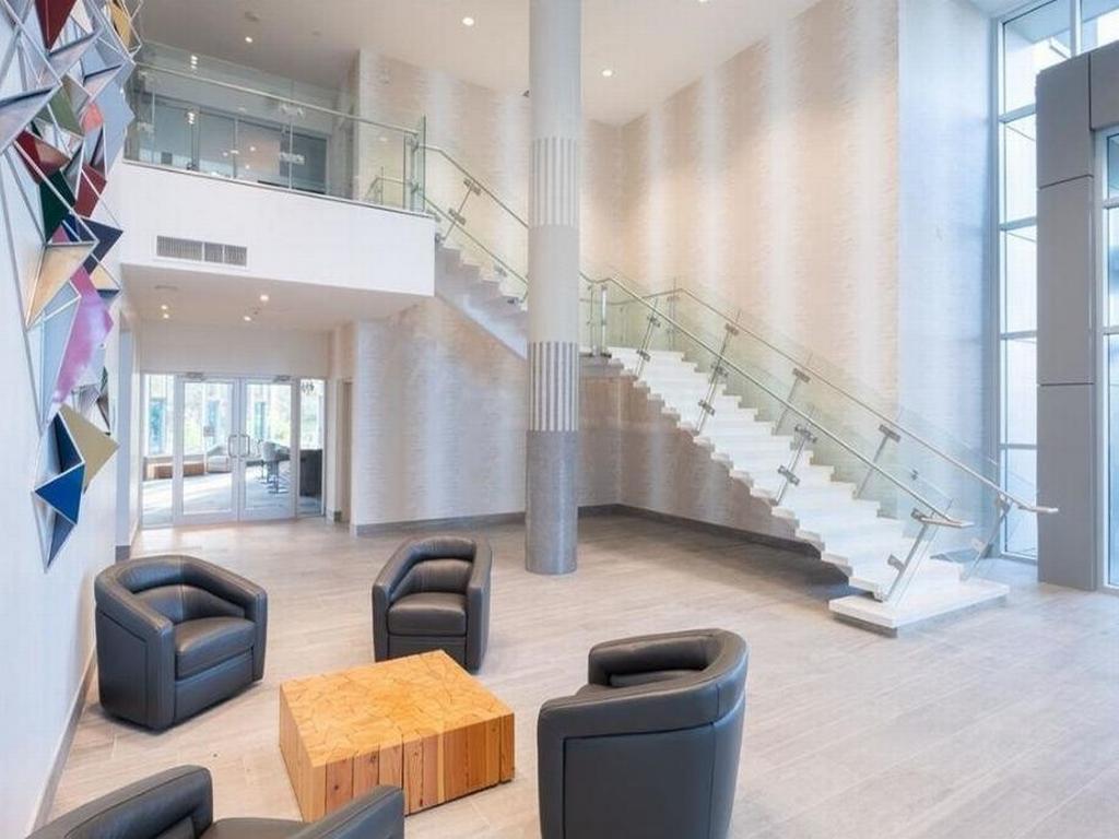 Listing Image for R3111608