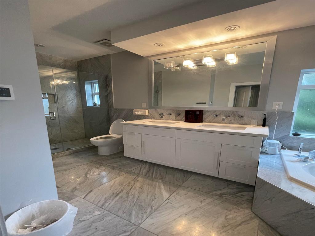 Listing Image for R3111610