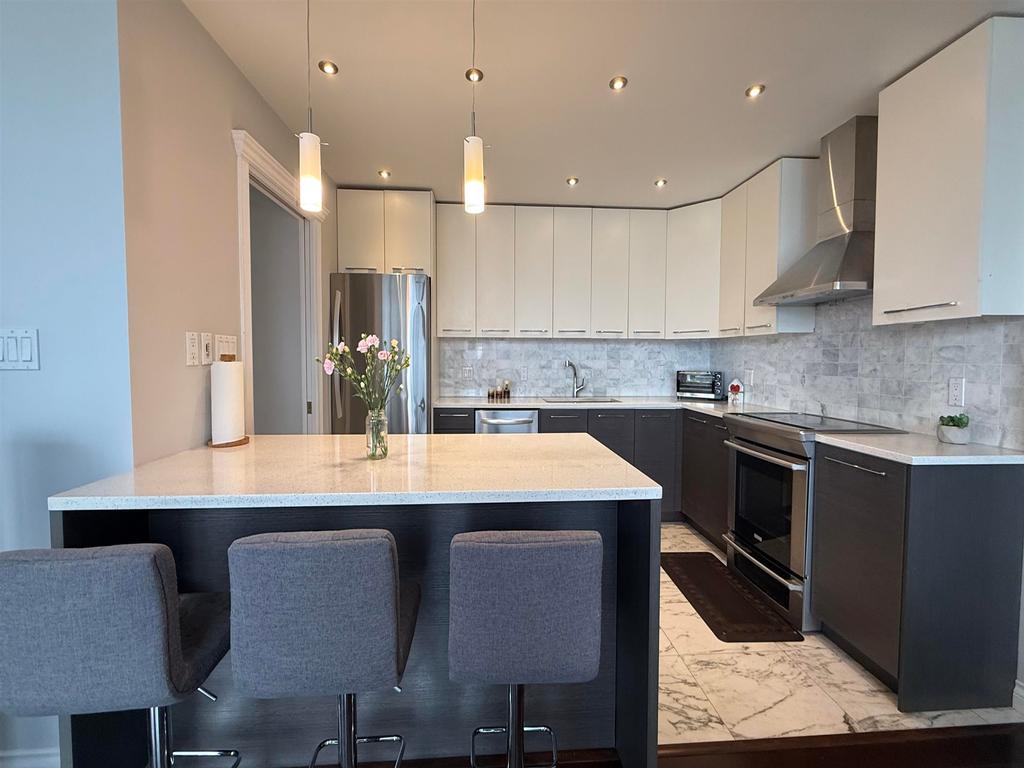 Listing Image for R3111642