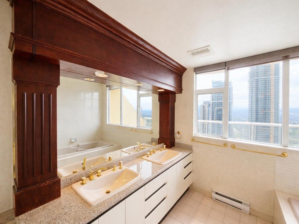 Listing Image for R3111642