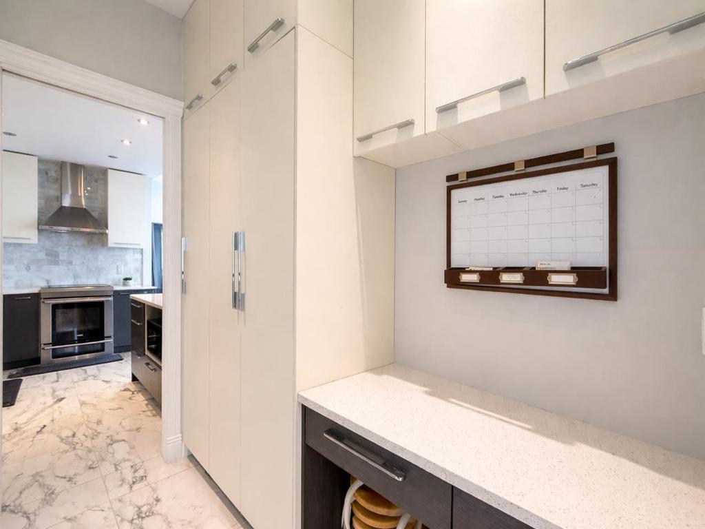 Listing Image for R3111642