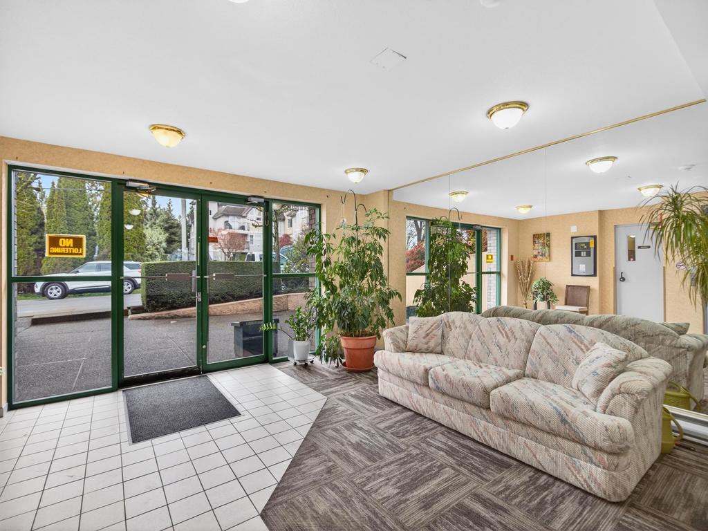 Listing Image for R3111656