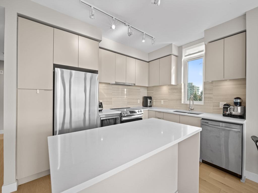Listing Image for R3111660