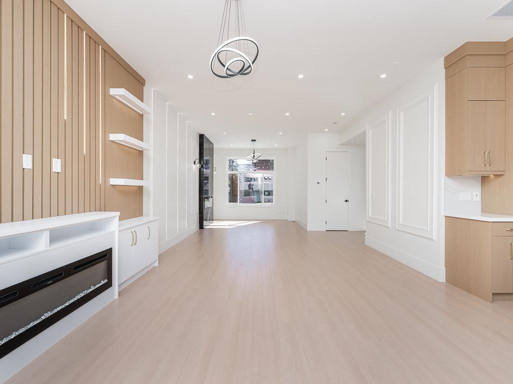 Listing Image for R3111675