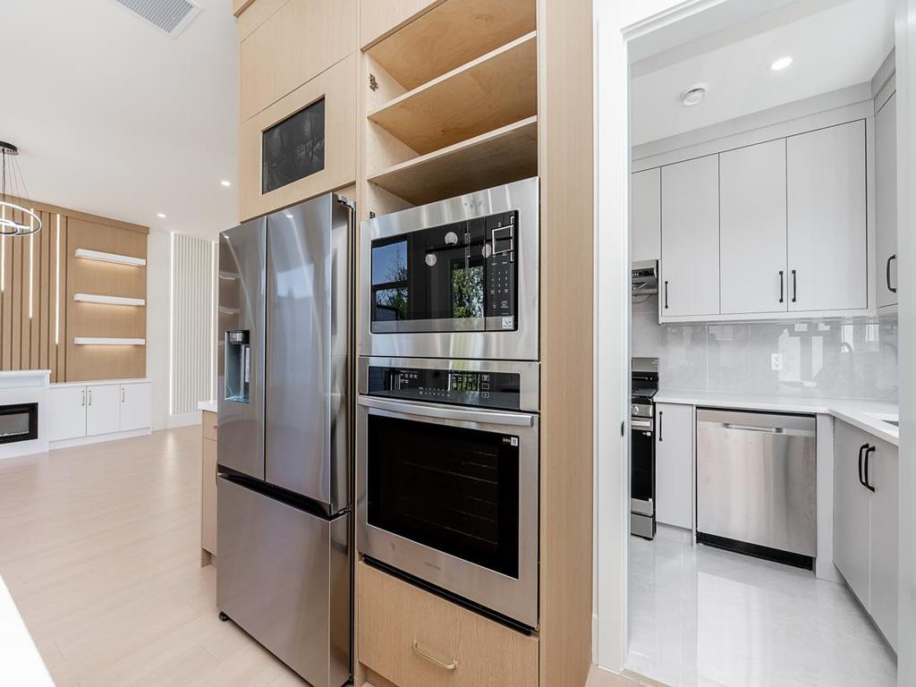 Listing Image for R3111675