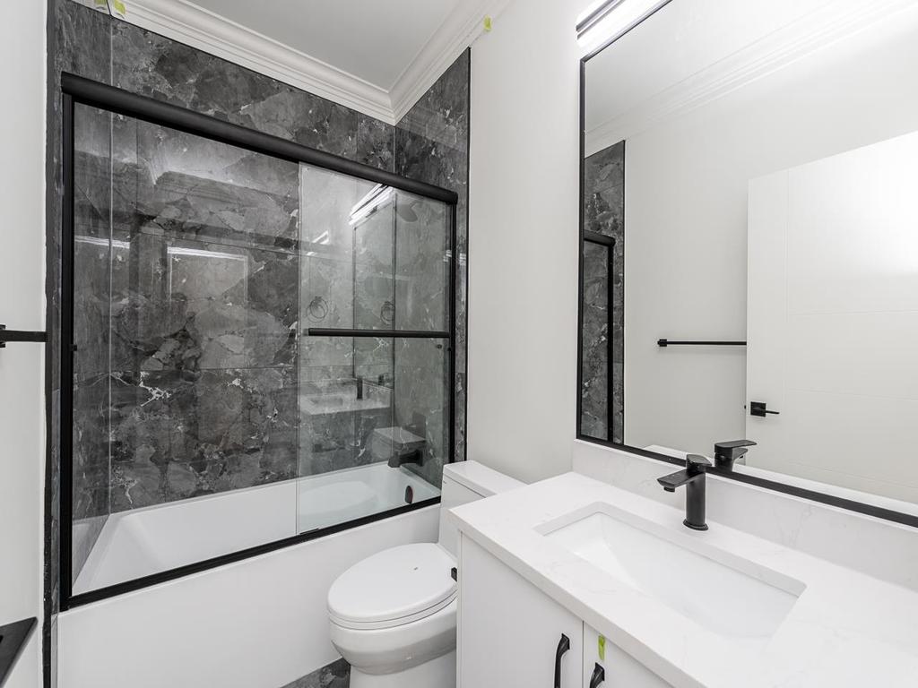 Listing Image for R3111675