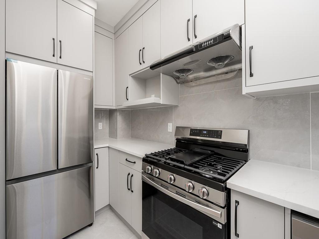 Listing Image for R3111675