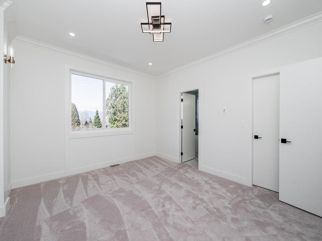 Listing Image for R3111676