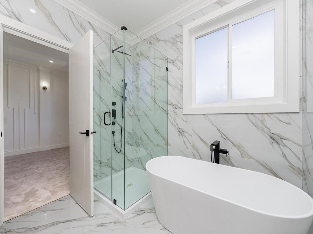 Listing Image for R3111676