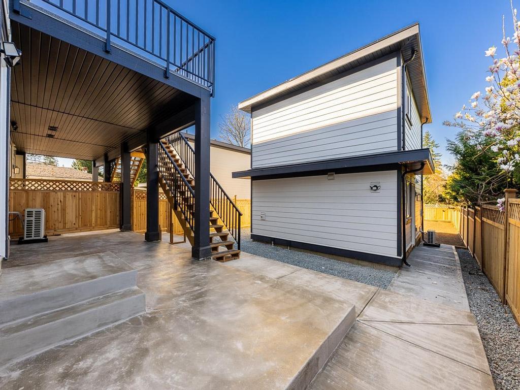 Listing Image for R3111676