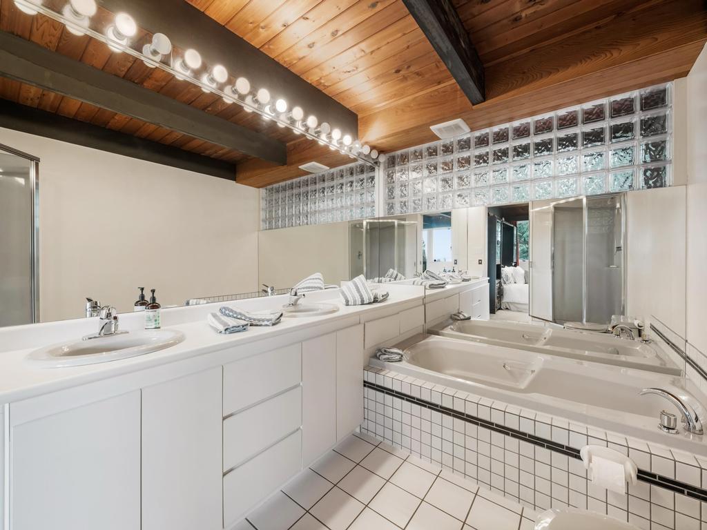 Listing Image for R3111679