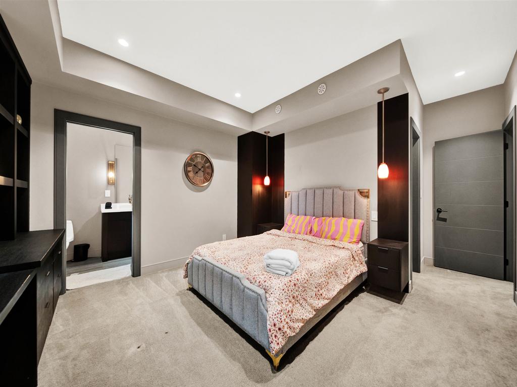 Listing Image for R3111687